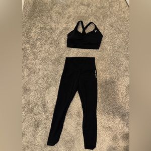 Vitae apparel workout set